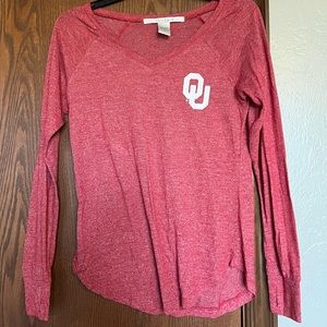 Small OU shirt